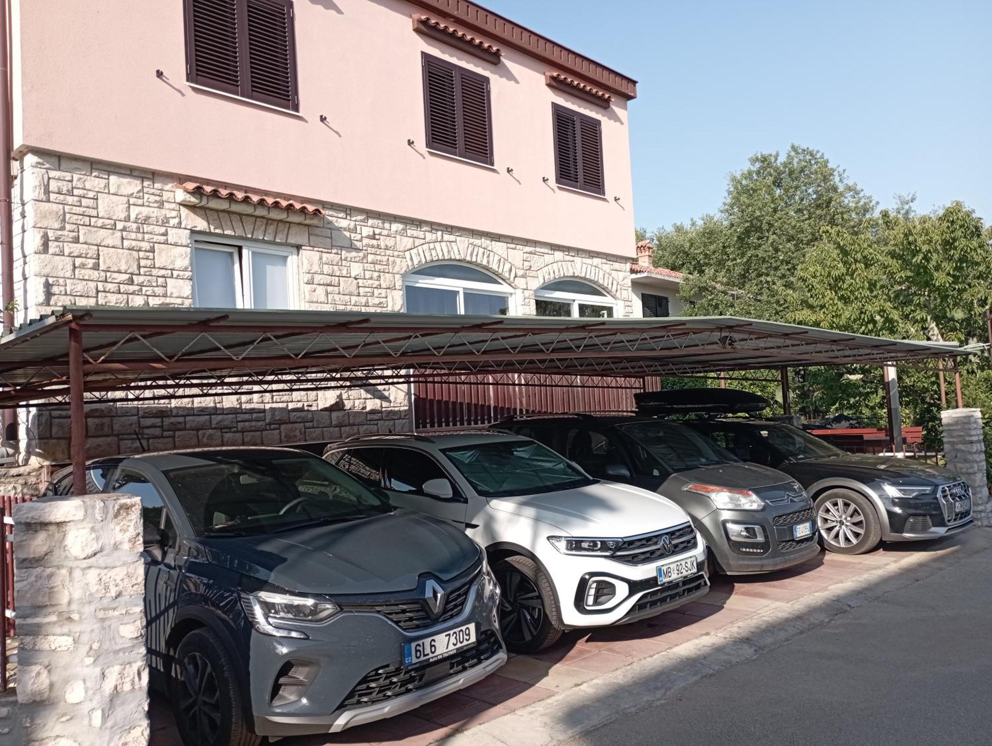 Apartman Sole Apartman Karigador Kültér fotó